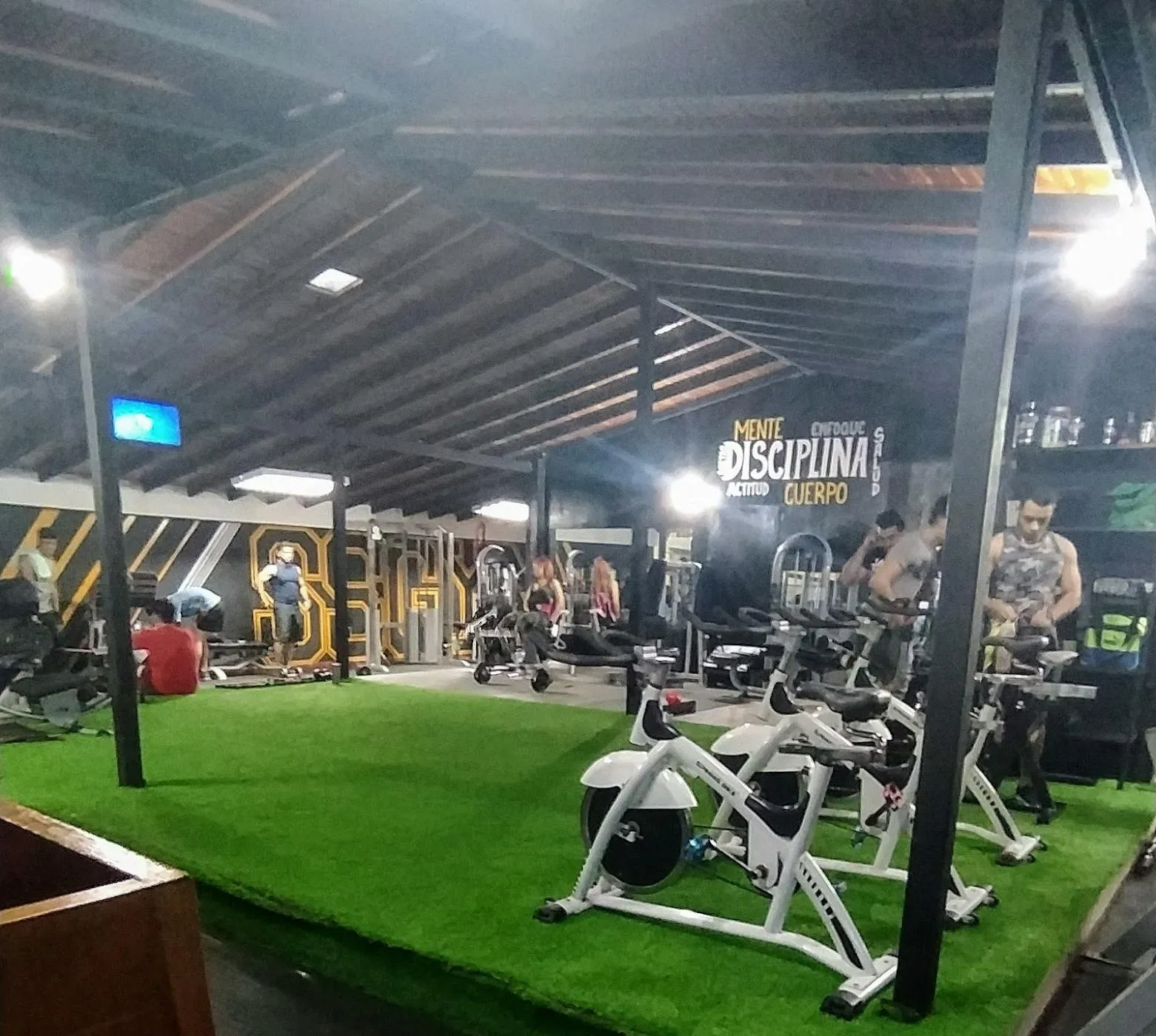 SSGYM: Tu Aliado en la Búsqueda de un Estilo de Vida Saludable